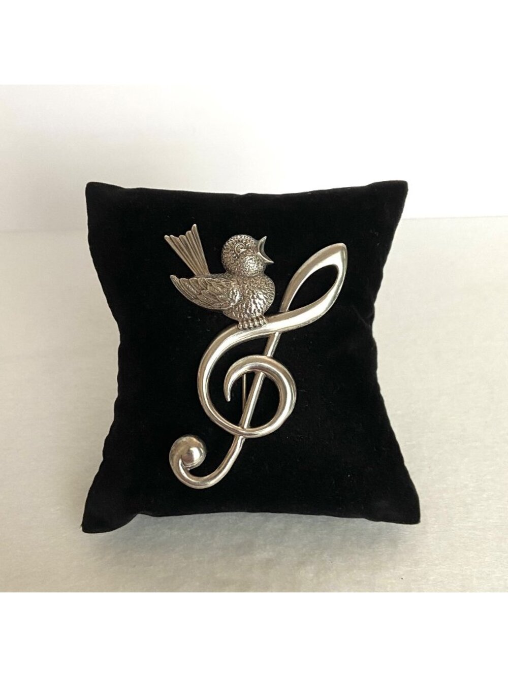 VTG BEAU Sterling Silver 925 Singing Songbird Treble Clef Music Note Brooch Pin